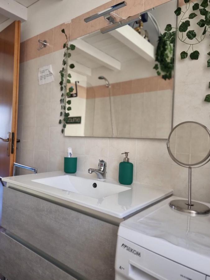 Appartement Casa S Leonardo à Crotone Extérieur photo